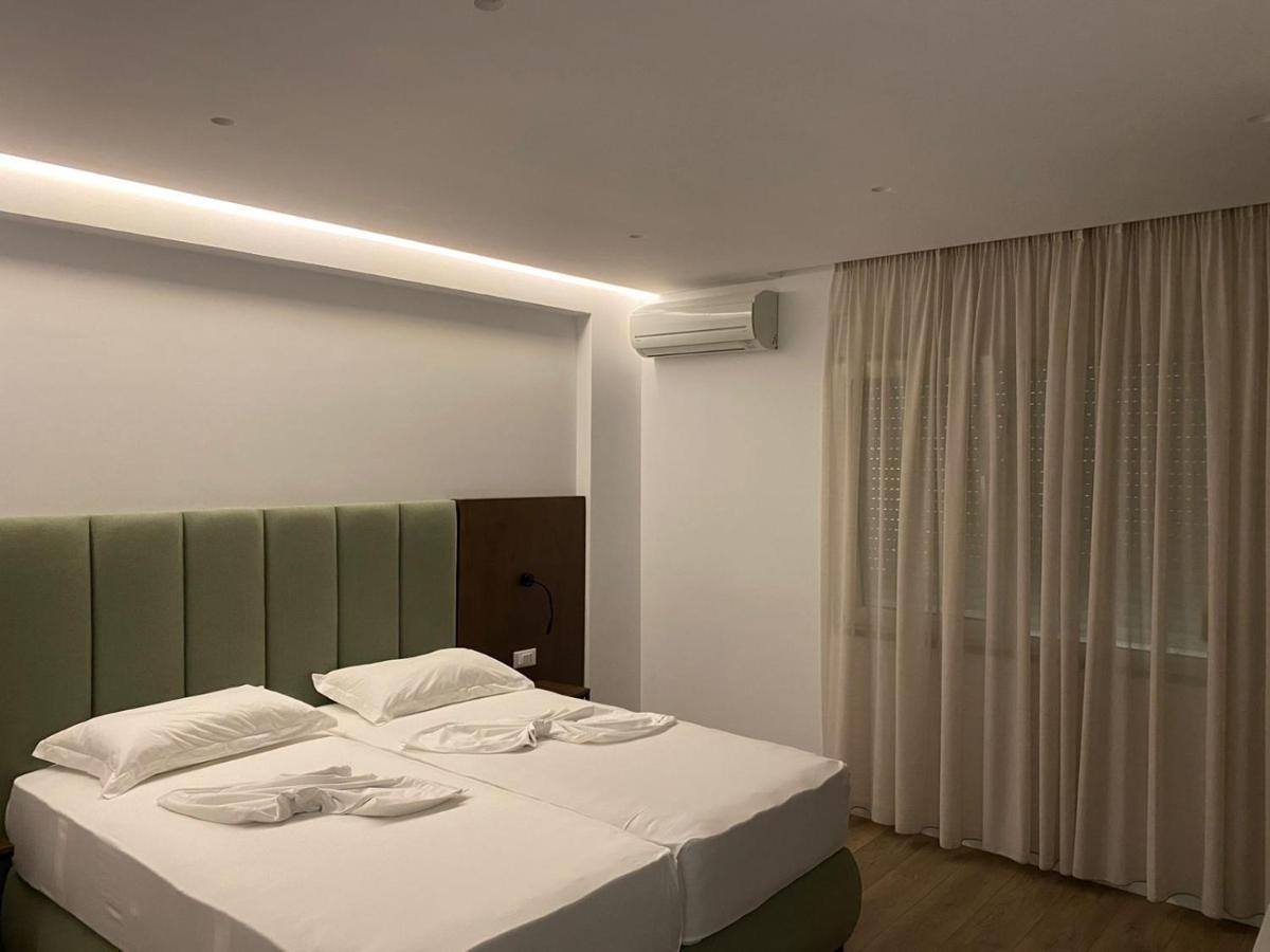 ساراندا Eval Hotel المظهر الخارجي الصورة