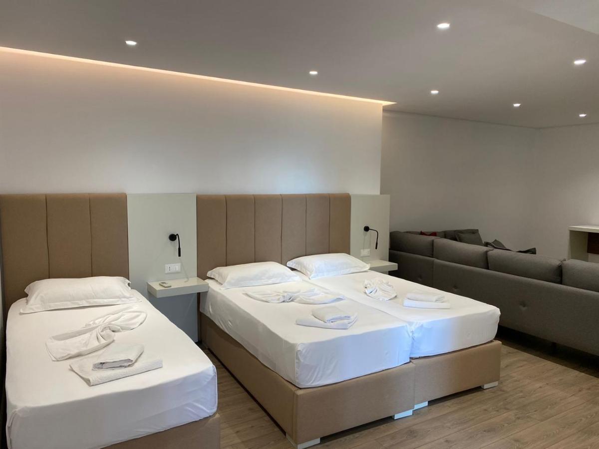 ساراندا Eval Hotel المظهر الخارجي الصورة